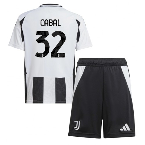 Juventus Juan Cabal #32 Domaci Dres za djecu 2024-25 Kratak Rukav (+ Kratke hlače)